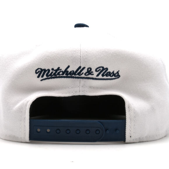 Kšiltovka Mitchell & Ness Big Logo Two Tone Dallas Mavericks White Snapback