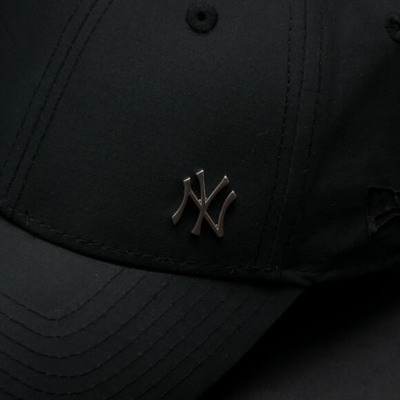 Kšiltovka New Era 9FORTY Flawless Essential Logo New York Yankees - Black