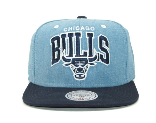 Kšiltovka Mitchell & Ness Chicago Bulls Chambray Arch Blue Snapback