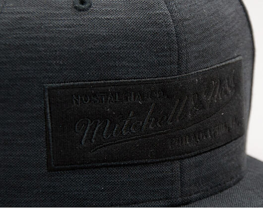 Kšiltovka Mitchell & Ness Grounded Brand Black Snapback