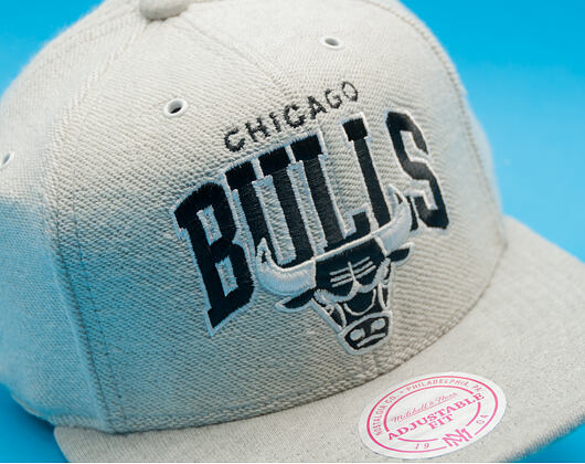 Kšiltovka Mitchell & Ness Loopback Chicago Bulls Snapback