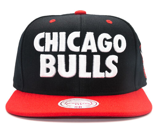 Kšiltovka Mitchell & Ness Score Chicago Bulls Black Snapback