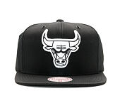 Kšiltovka Mitchell & Ness Board Chicago Bulls Snapback