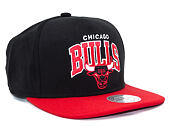 Kšiltovka Mitchell & Ness Chicago Bulls Arch Nubuck Black Snapback