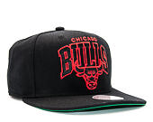 Kšiltovka Mitchell & Ness Onpoint Arch Chicago Bulls Black Snapback