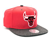 Kšiltovka Mitchell & Ness Faculty Chicago Bulls Team Colors Snapback