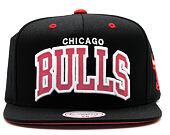 Kšiltovka Mitchell & Ness Reflective Arch Chicago Bulls Black Snapback