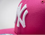Dětská kšiltovka New Era 9FIFTY Kids MLB League Basic New York Yankees Snapback Pink / White