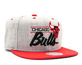 Kšiltovka Mitchell & Ness City Bar Script Grey Chicago Bulls Red Snapback