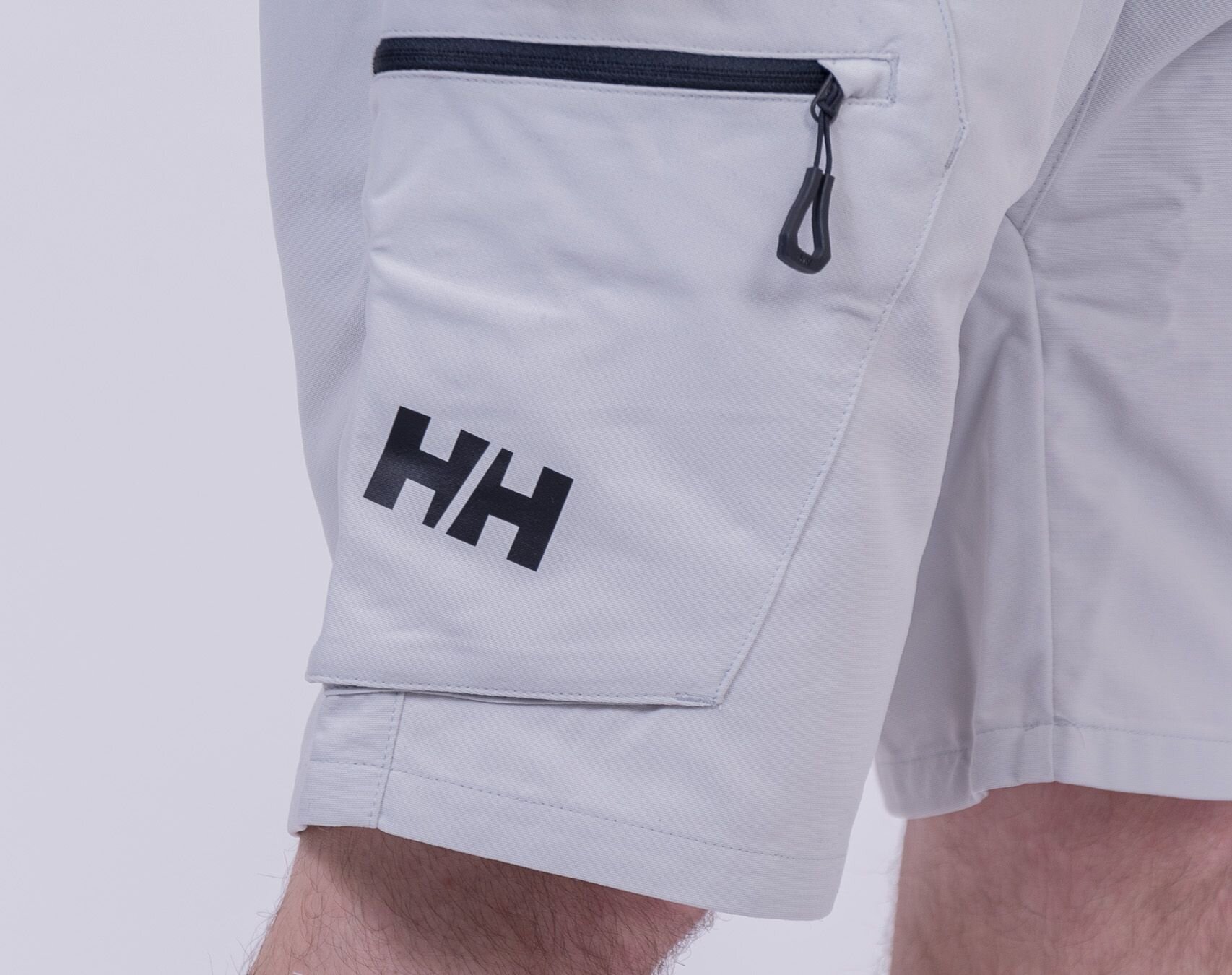 Helly hansen top crewline cargo shorts