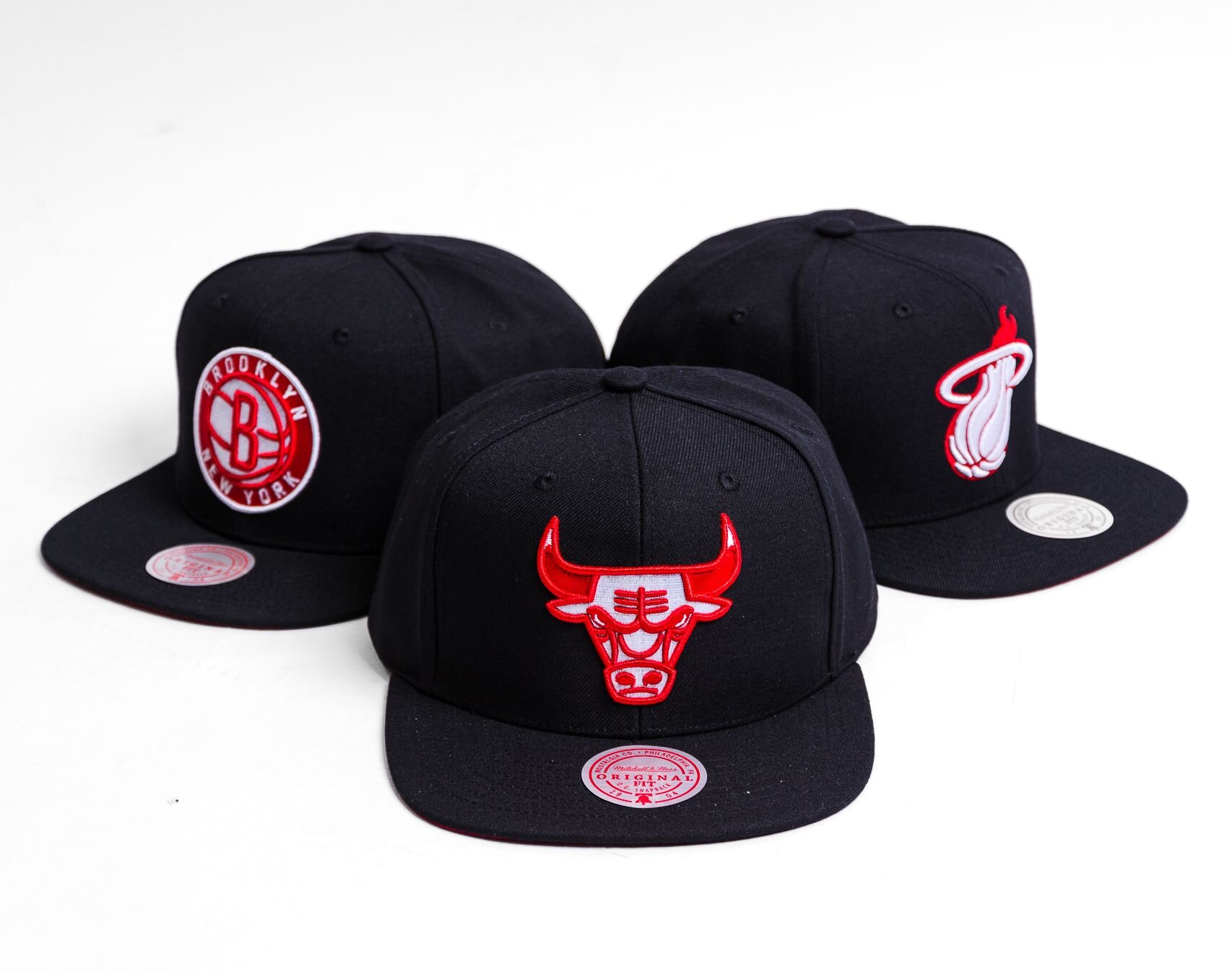 Mitchell And Ness - Casquette Snapback NBA Watch Me Shine Chicago Bulls HHSS6646 Noir Doré