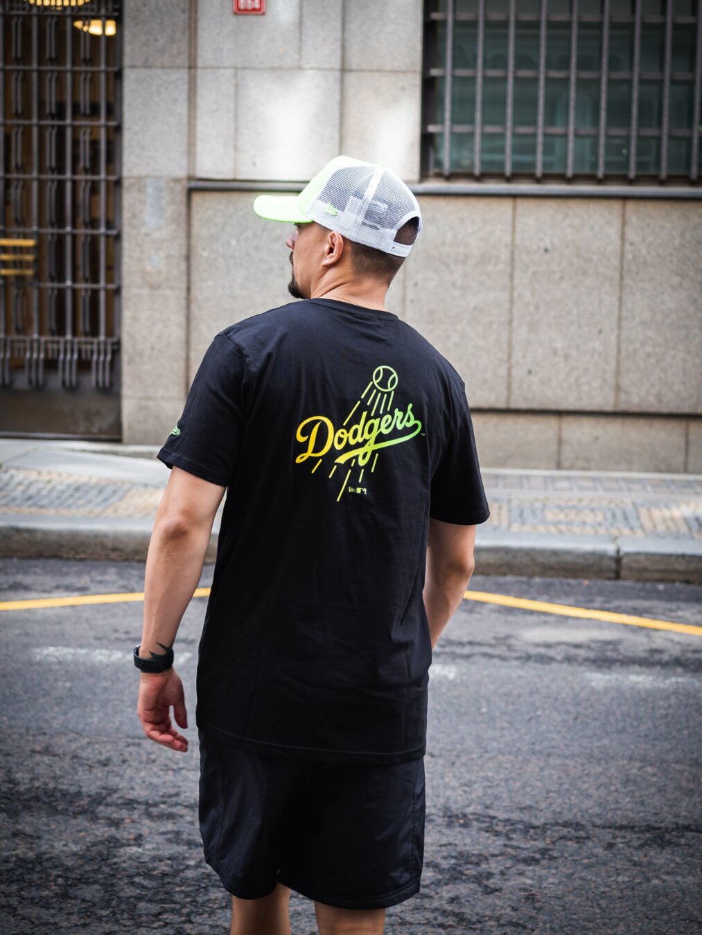 black dodgers t shirt