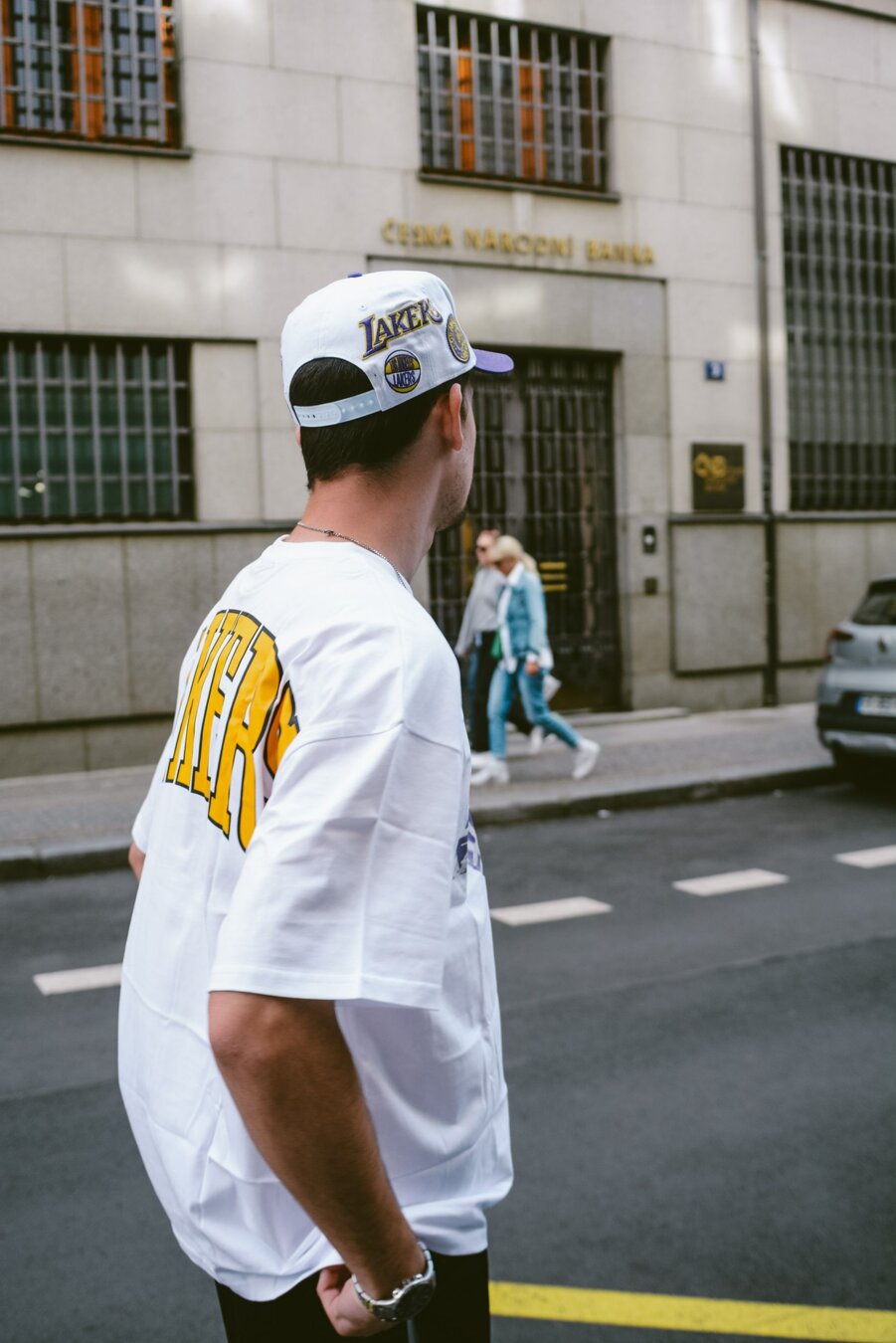 LA Lakers NBA Infill Logo White Oversized T-Shirt