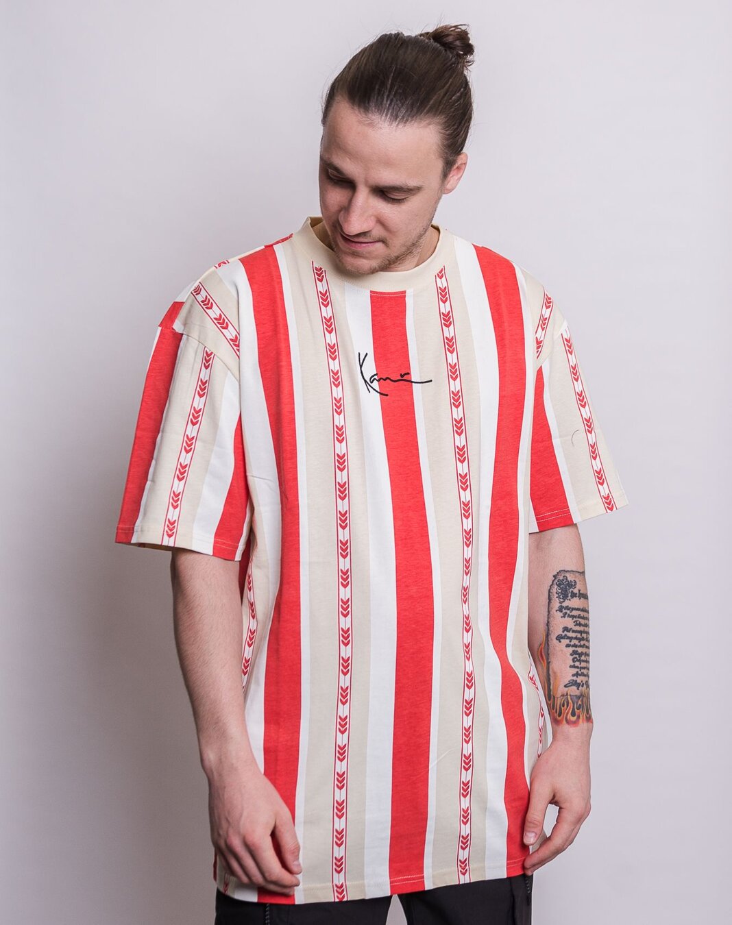 Signature stripe tee karl kani outlet
