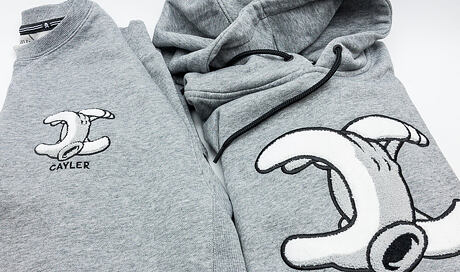 Mikina Still No. 1 Hoody
http://www.snapbacks.cz/10360

Mikina Still No. 1 Crewneck
http://www.snapbacks.cz/10364