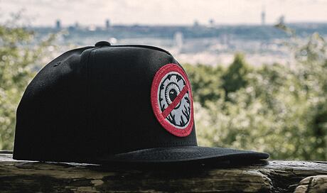Kšiltovka Mishka Blind Spot
http://www.snapbacks.cz/11285