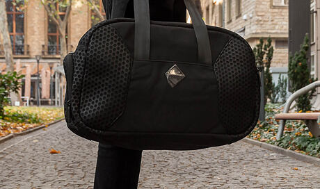 Cestovní Taška Hex Mesh Cut &amp; Sew Duffle
http://www.snapbacks.cz/13019