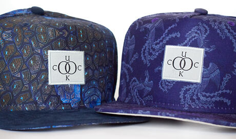 Snapback Hive
http://www.snapbacks.cz/6240

Snapback Reborn
http://www.snapbacks.cz/6241