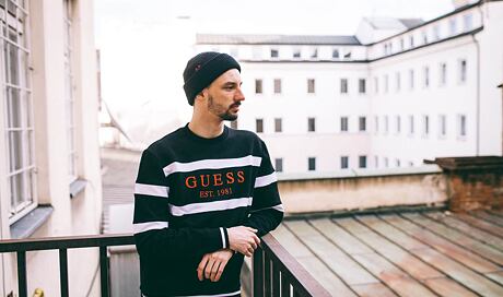 Jonáš a Guess