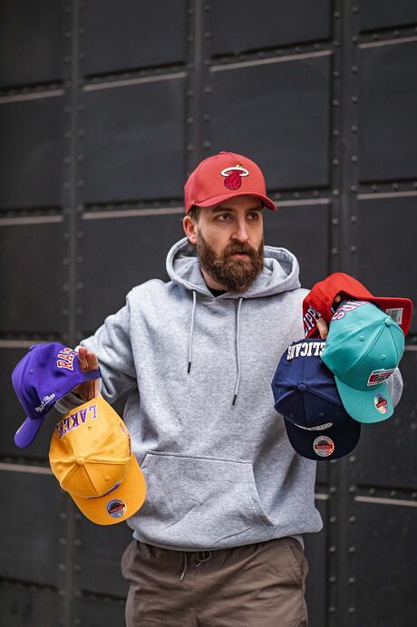 Je zpět! Mitchell & Ness konečně dorazil!