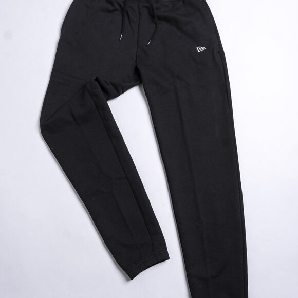 Tepláky New Era Essential Jogger Black