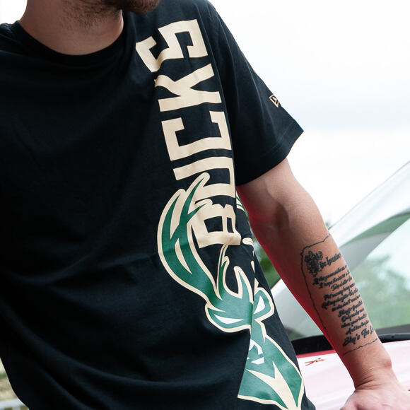 Triko New Era Team Milwaukee Bucks Black