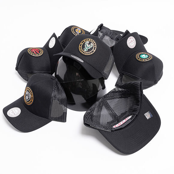 Kšiltovka Mitchell & Ness Toronto Raptors 631 Hickory Black Trucker