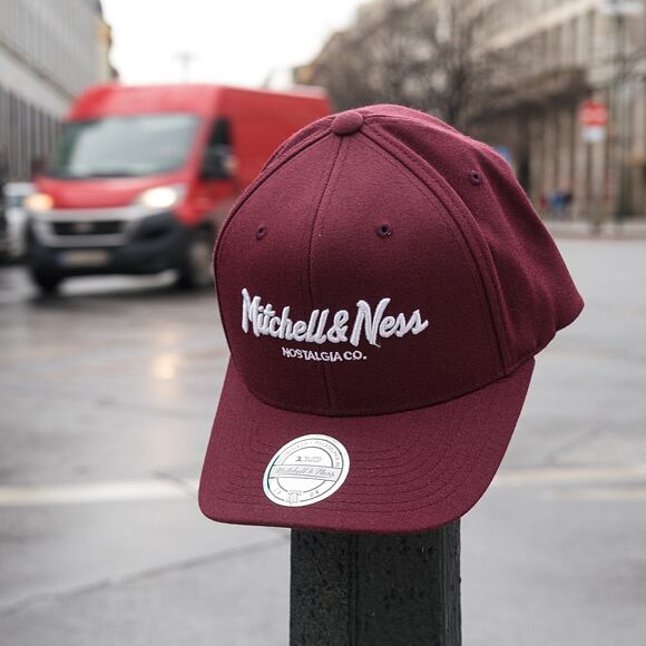 Kšiltovka Mitchell & Ness Pinscript High Crown 110 Maroon Snapback