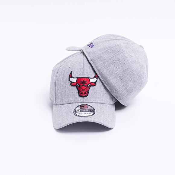 Kšiltovka New Era 39THIRTY Heather Chicago Bulls Stretch Fit Gray