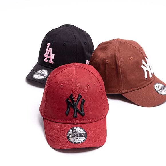 Dětská kšiltovka New Era 9FORTY Kids MLB Infant League Essential New York Yankees Strapback Red