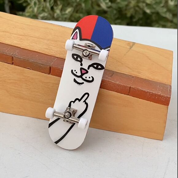 Finger Board RIP N DIP Lord Nermal Mini Skate Deck RND7123 Multi