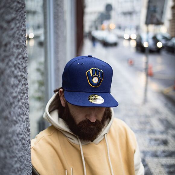 Kšiltovka New Era 59FIFTY MLB Authentic Performance Milwaukee Brewers Fitted Team Color