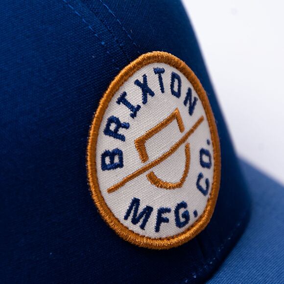 Kšiltovka Brixton Crest X MP Mesh Cap Washed Navy Joe Bue White