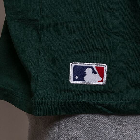 Triko New Era MLB League Essentials Oversized Tee New York Yankees Green/White