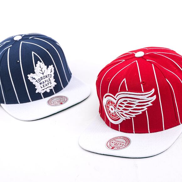 Kšiltovka Mitchell & Ness NHL TEAM PIN SNAPBACK RED WINGS Red