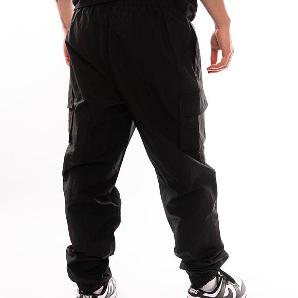 Kalhoty New Era Woven Joggers Black / Metalic Gold