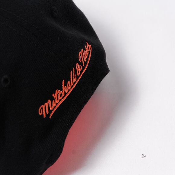 Kšiltovka Mitchell & Ness NBA Core Vi Snapback Chicago Bulls Black