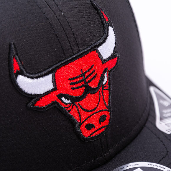 Kšiltovka New Era - NBA Perform 9SEVENTY Stretch-Snap - Chicago Bulls - Team Color