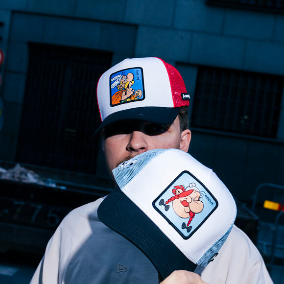 Kšiltovka Capslab - Asterix Trucker - White / Red
