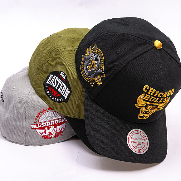 Kšiltovka Mitchell & Ness - NBA Core Iii Pro Bulls - Chicago Bulls - Black-Grey