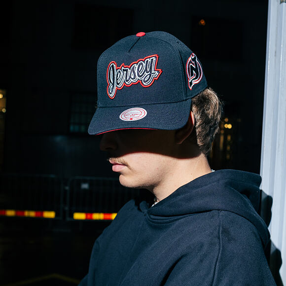 Kšiltovka Mitchell & Ness - NHL Class Act Pro - New Jersey Devils - Black