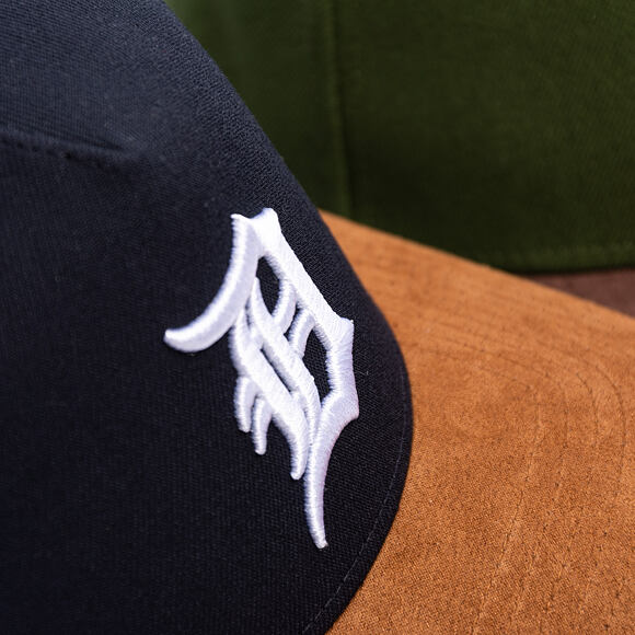 Kšiltovka New Era - MLB Suede Visor 9FORTY A-Frame - Detroit Tigers - Navy / Brown