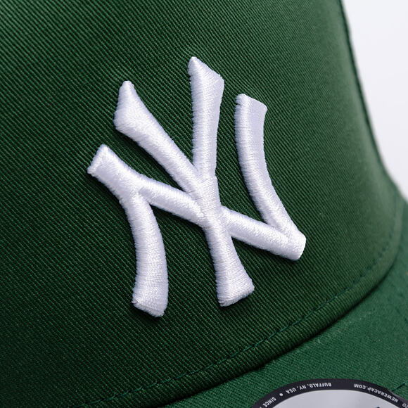 Kšiltovka New Era - MLB Essential 9FORTY A-Frame - NY Yankees - Cilantro Green