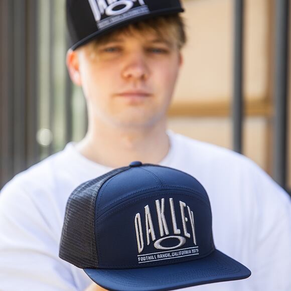 Kšiltovka Oakley -  Fhr Trucker Hat - Abyss