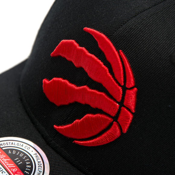 Kšiltovka Mitchell & Ness - NBA - Custom Patch - Toronto Raptors - Black