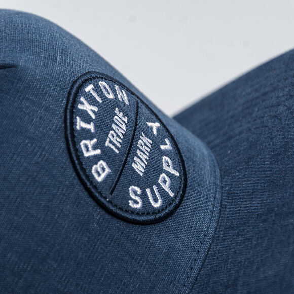 Kšiltovka Brixton - Oath Mp Trucker Hat - Blue Chambray/White