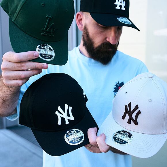 Kšiltovka New Era - MLB Seasonal 9FORTY M-CROWN - NY Yankees - Black