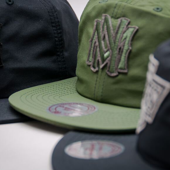 Kšiltovka Mitchell & Ness Oxford Olive Snapback