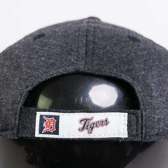 Kšiltovka New Era 9FORTY Detroit Tigers Winterised The League Black/Orange Strapback