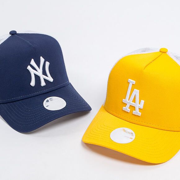 Dámská Kšiltovka New Era 9FORTY A-Frame Trucker New York Yankees Essential Navy/White Snapback